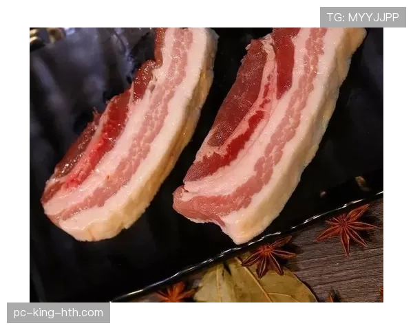 掌敏洁训练完直接啃鸡腿？这自律和放纵的切换也太真实了